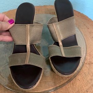 Brass color Stretch fabric wedges!